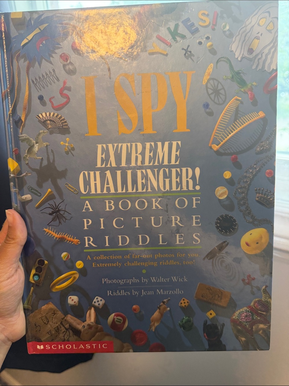 Vintage Scholastic I SPY Extreme Challenger! Blue Cover with Yellow Title